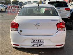 هیوندای رێینا